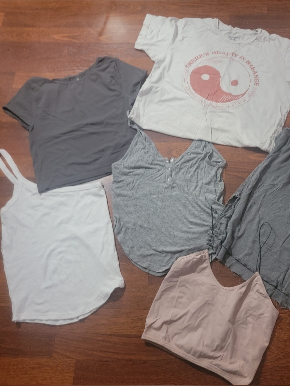6 Piece Free People Fair And Good Condition Tops